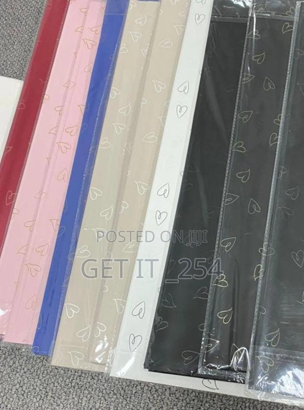 *Gift Wrappers/Wrapping Paper - thumbnail 2