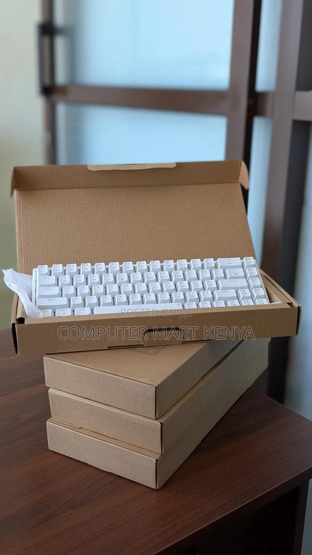 B.O.W G68S Mechanical Keyboard - main view