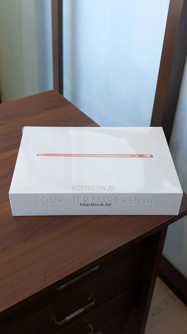 New Laptop Apple MacBook Air 8GB Apple M1 SSD 256GB - thumbnail 2