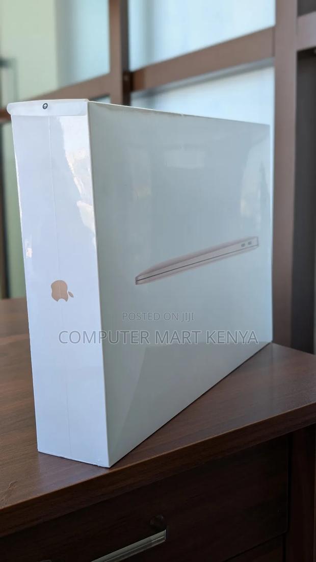 New Laptop Apple MacBook Air 8GB Apple M1 SSD 256GB - thumbnail 4