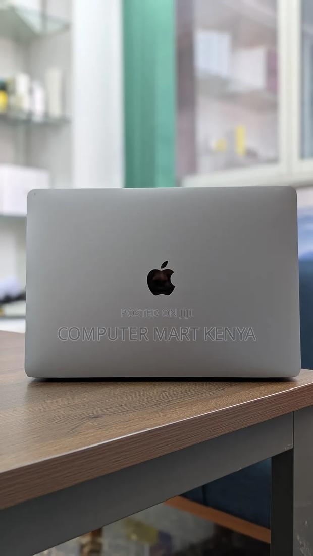 Laptop Apple MacBook Pro 8GB Apple M2 SSD 256GB - thumbnail 4