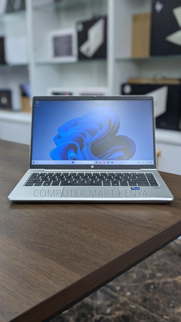 Laptop HP ProBook 440 G9 16GB Intel Core I7 SSD 512GB