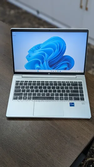 Laptop HP ProBook 440 G9 16GB Intel Core I7 SSD 512GB