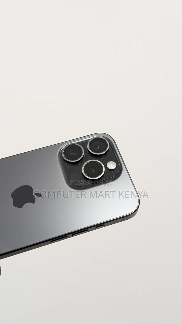 Apple iPhone 15 Pro 128 GB Black - thumbnail 3