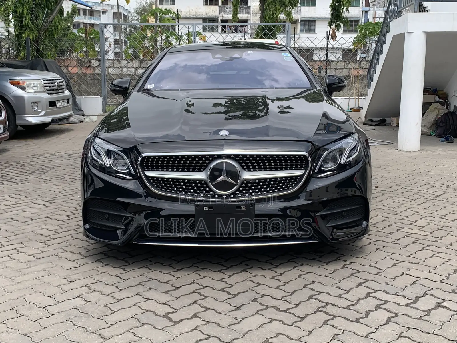 Mercedes-Benz E200 2018 Black