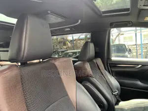Toyota Alphard 2.5 Petrol AWD 2017 White