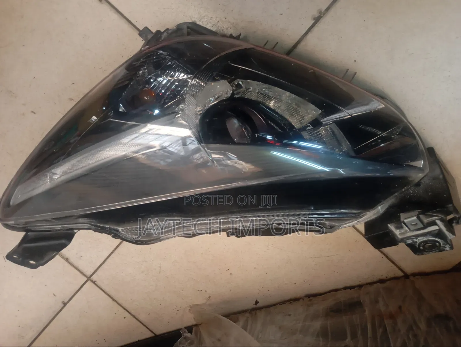 Mazda Demio 2015 Headlight