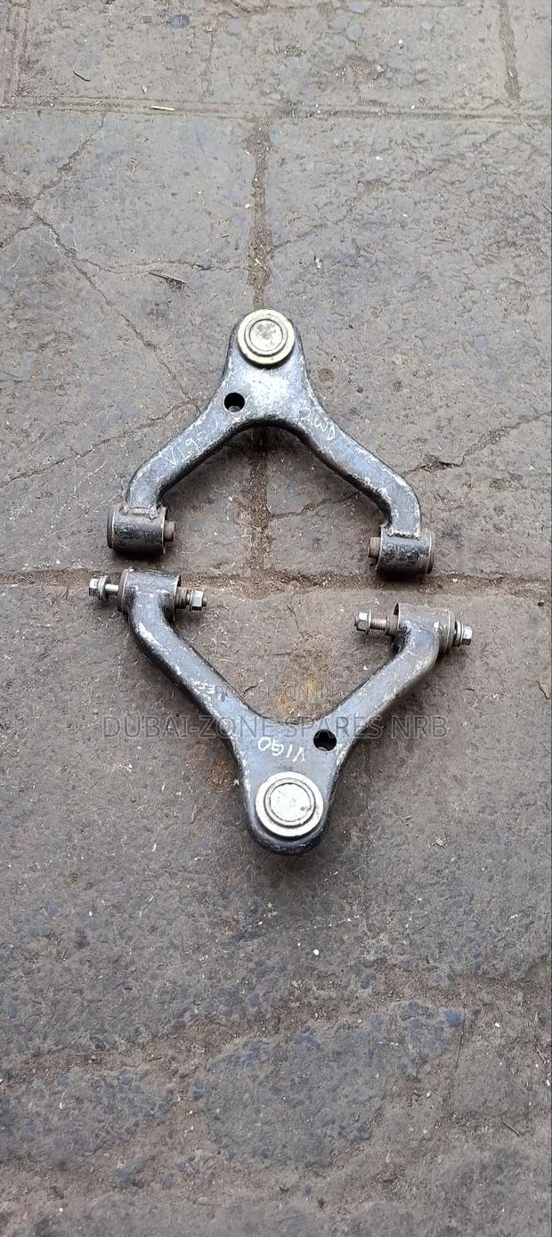 Upper Control Arms Hilux Vigo 2wd.