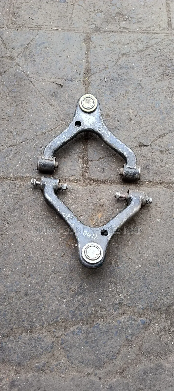 Upper Control Arms Hilux Vigo 2wd.