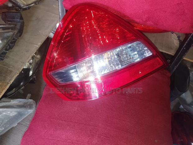 Nissan Tiida Backlight/Taillamp/ Taillight
