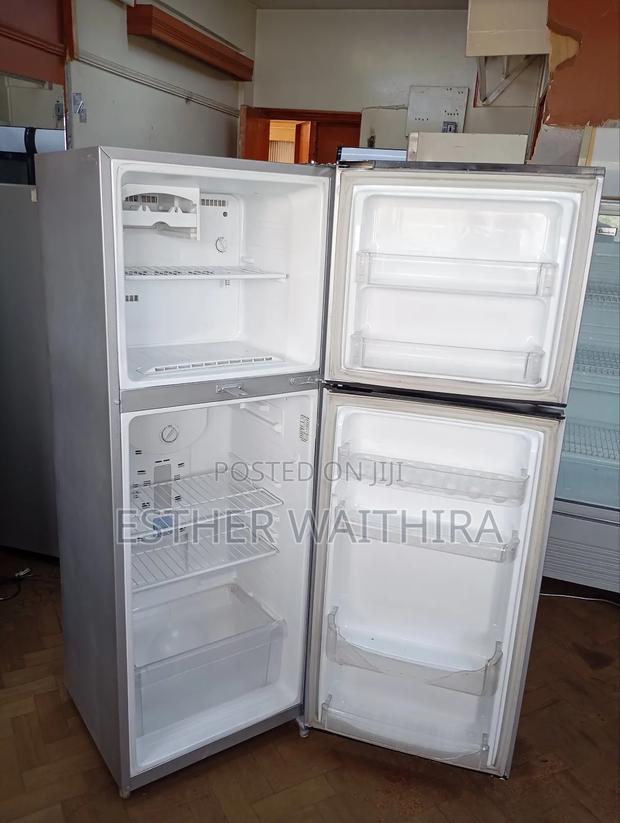 A Neat Samsung Fridge - thumbnail 3
