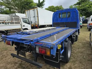 Isuzu Elf NKR