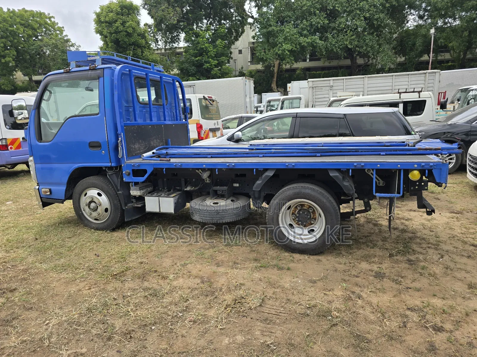 Isuzu Elf NKR