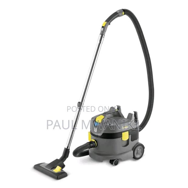 Battery Powered Dry Vacuum Cleaner (Karcher) - thumbnail 2