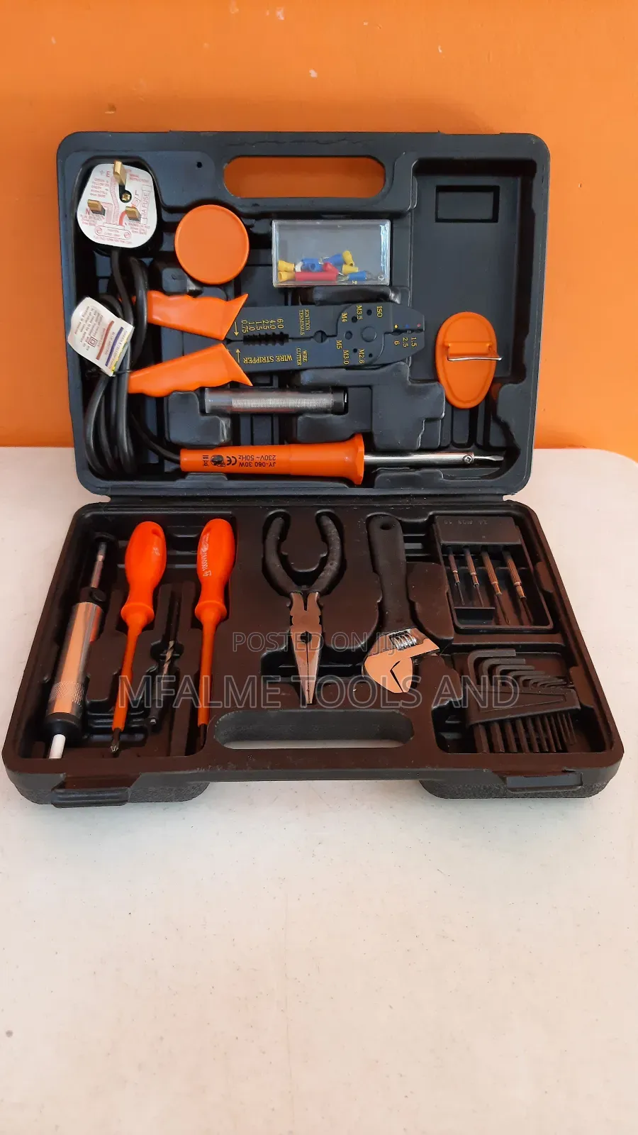 Electrician Tool Set