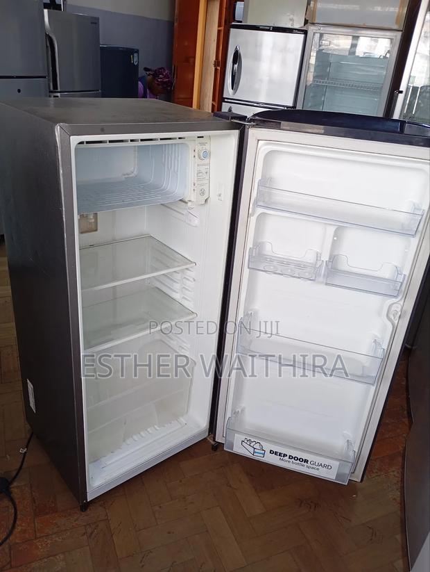 Neat Samsung Single Door Fridge - thumbnail 2