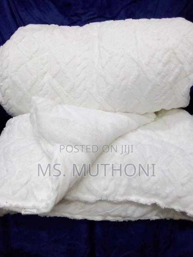 Single Soft Woolen Duvets Now Available Size 6*6 - thumbnail 3