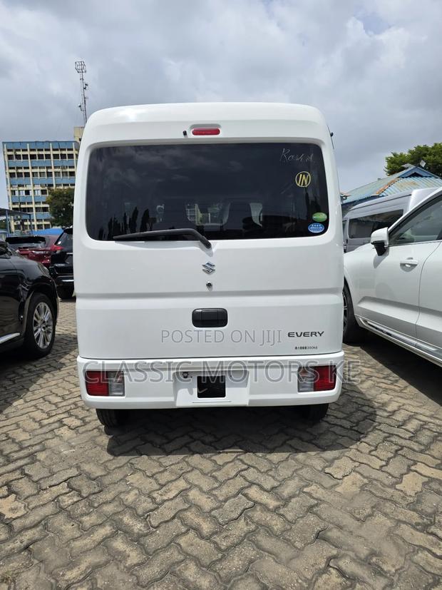 Suzuki Every 2017 White - thumbnail 5