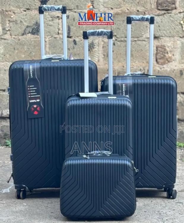 4 in 1 Luxurious Unbreakable Suitcase - thumbnail 2