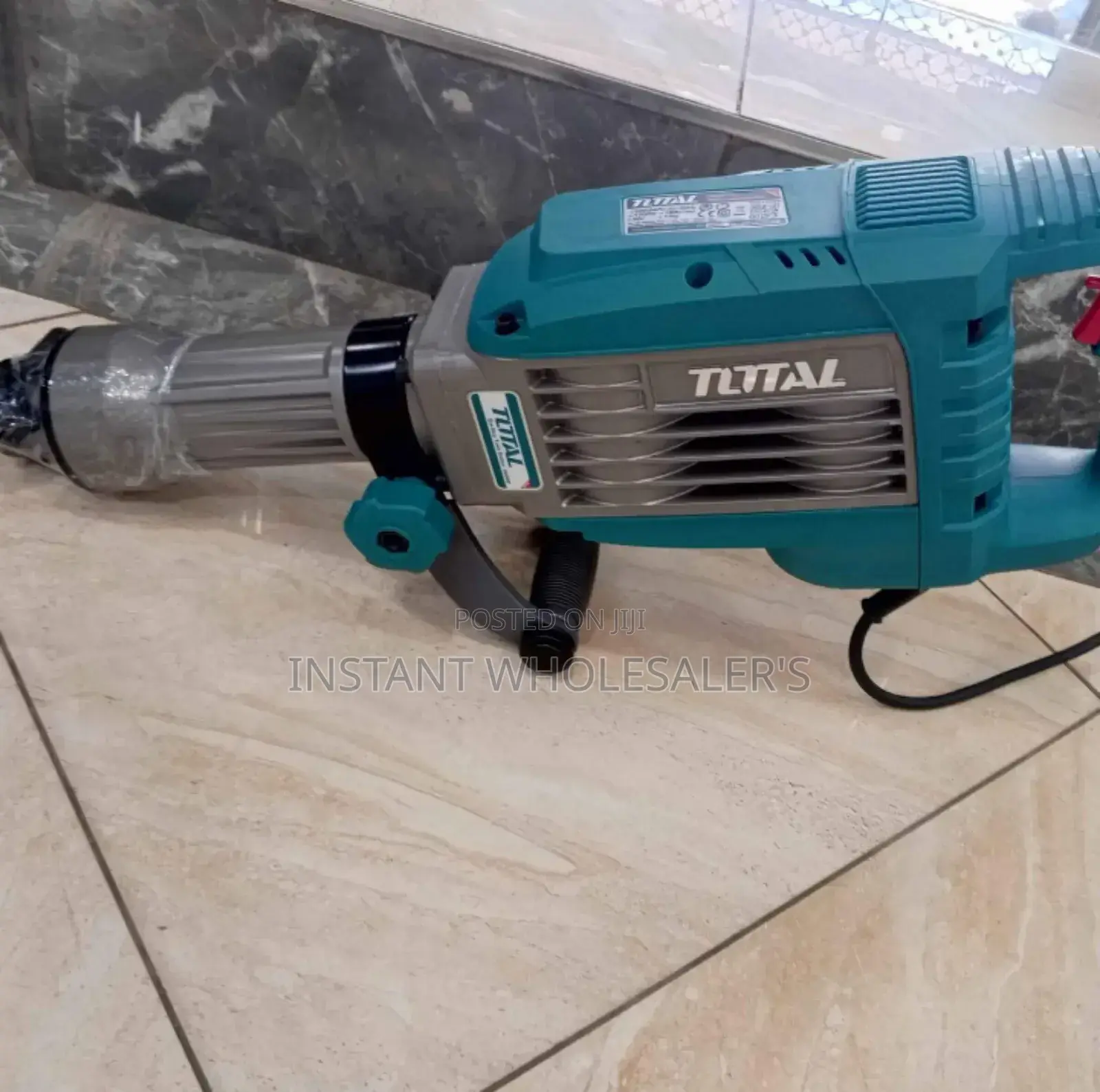 Heavy Duty Demolition Hammer 1700W
