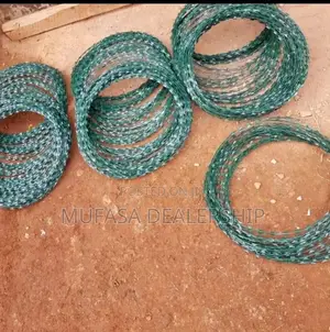 Green Galvanized Razor Wires