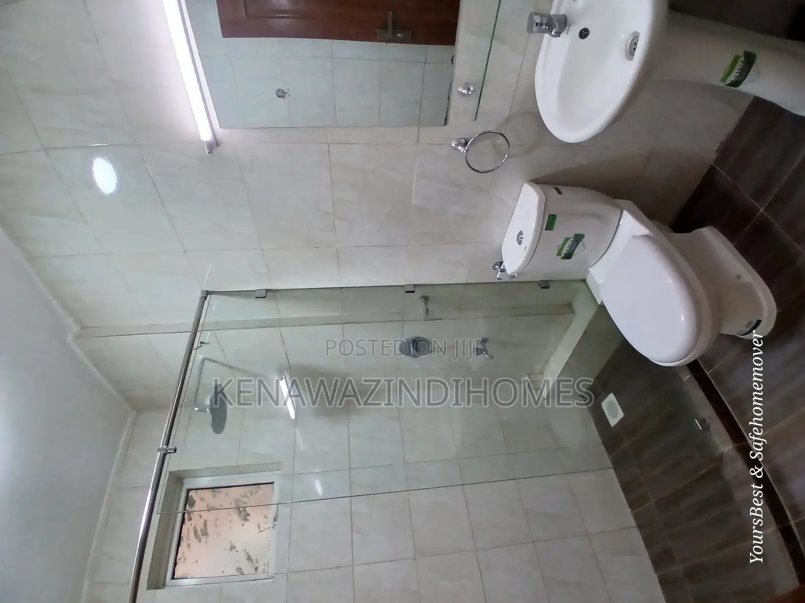 4bdrm Townhouse/Terrace in Syokimau, Gateway Mall Area for sale