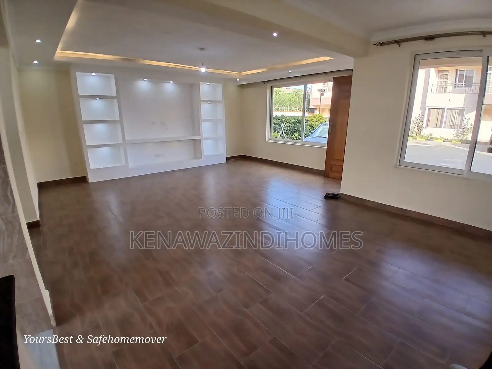 4bdrm Townhouse/Terrace in Syokimau, Gateway Mall Area for sale