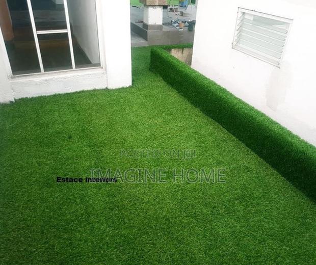 Home Balcony Floor Decoration Artificial Green Grass Carpet