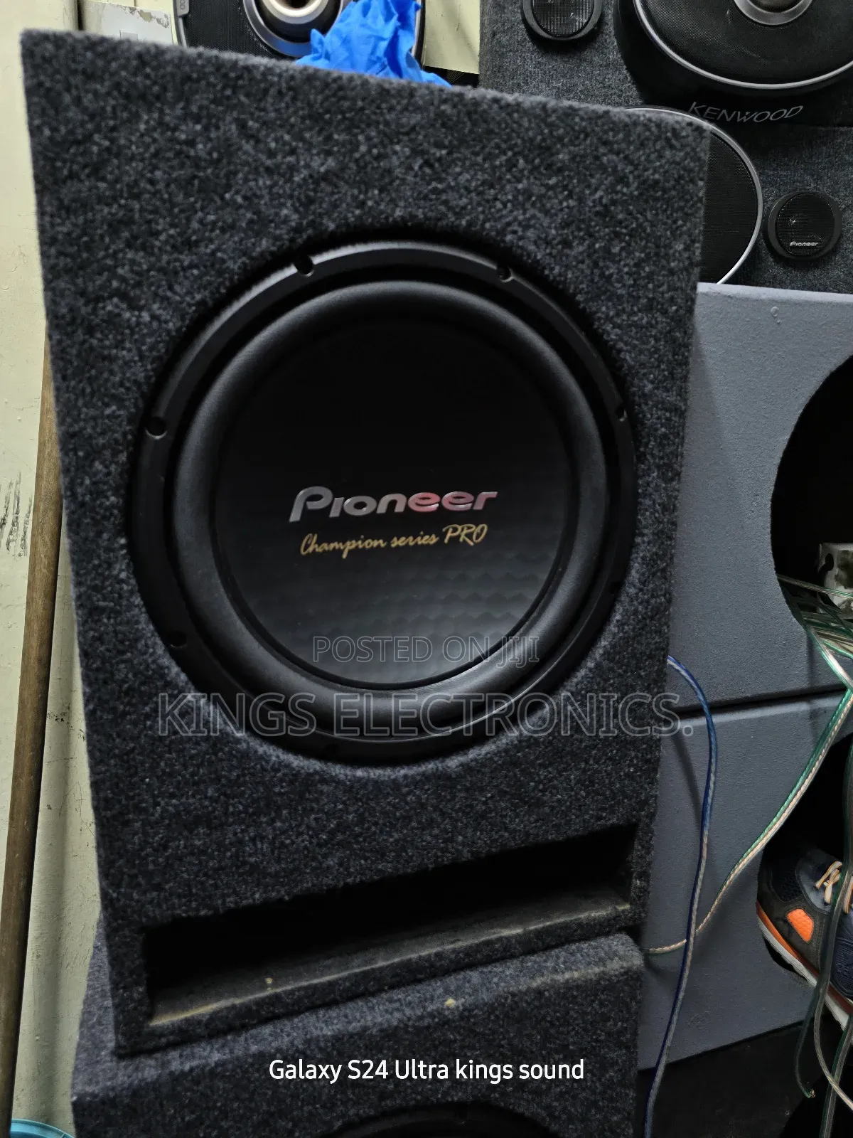 Pioneer 3004d4 2400watts