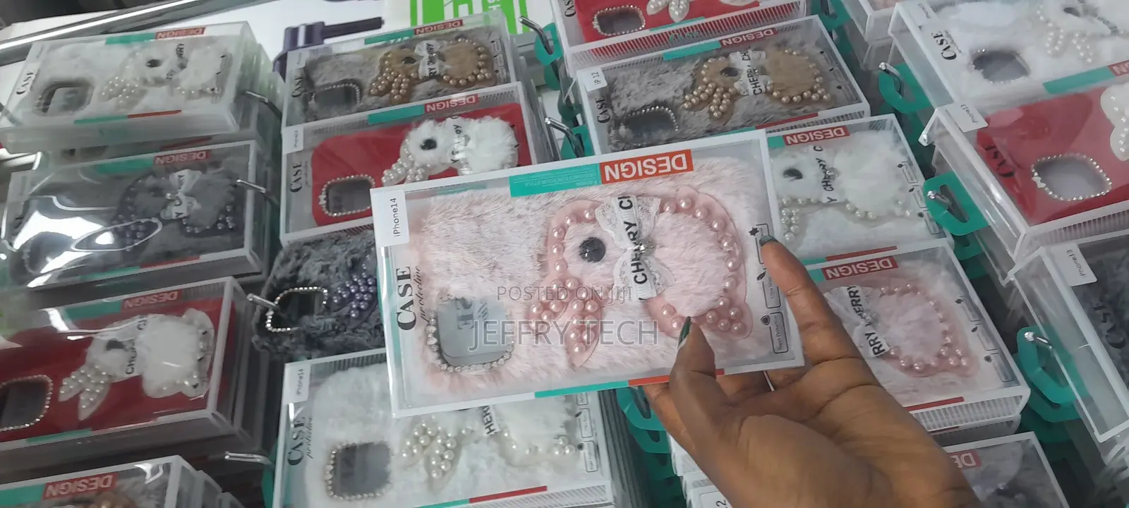 Furry Phone Case, Super Cute Plush for iPhone 14-Pink