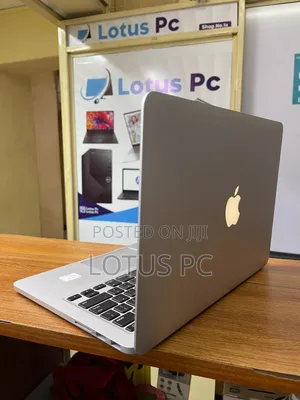 Laptop Apple MacBook Pro 2015 16GB Intel Core I5 SSD 256GB
