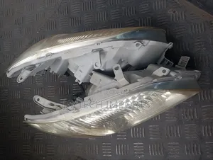 Fielder 2007 Non Xenon Headlight
