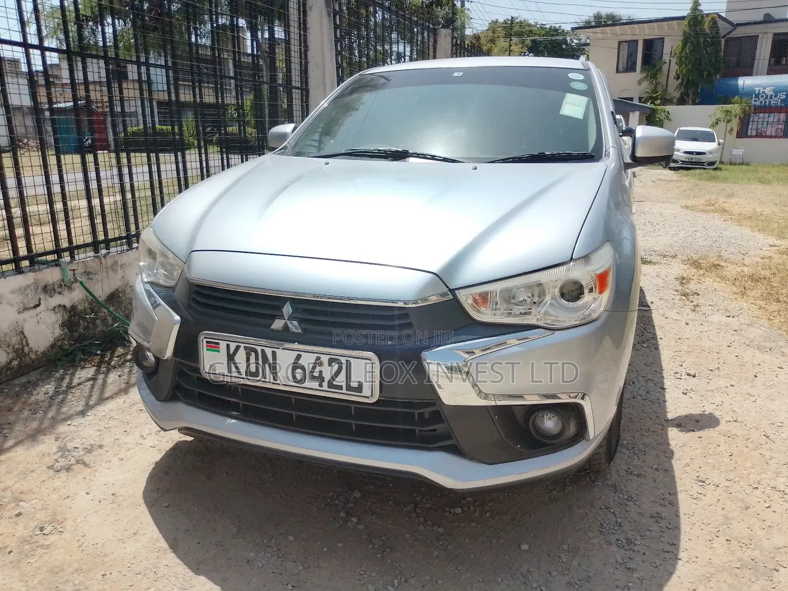 Mitsubishi RVR 2017 Silver