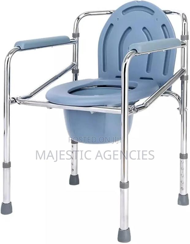 Commode Seat - main view