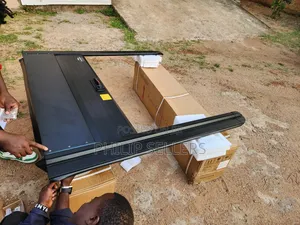 Ford Ranger Roller Shutter 
* Toyota Hilux Revo
