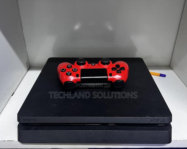 Home Used Chipped Ps4 Slim - thumbnail 4