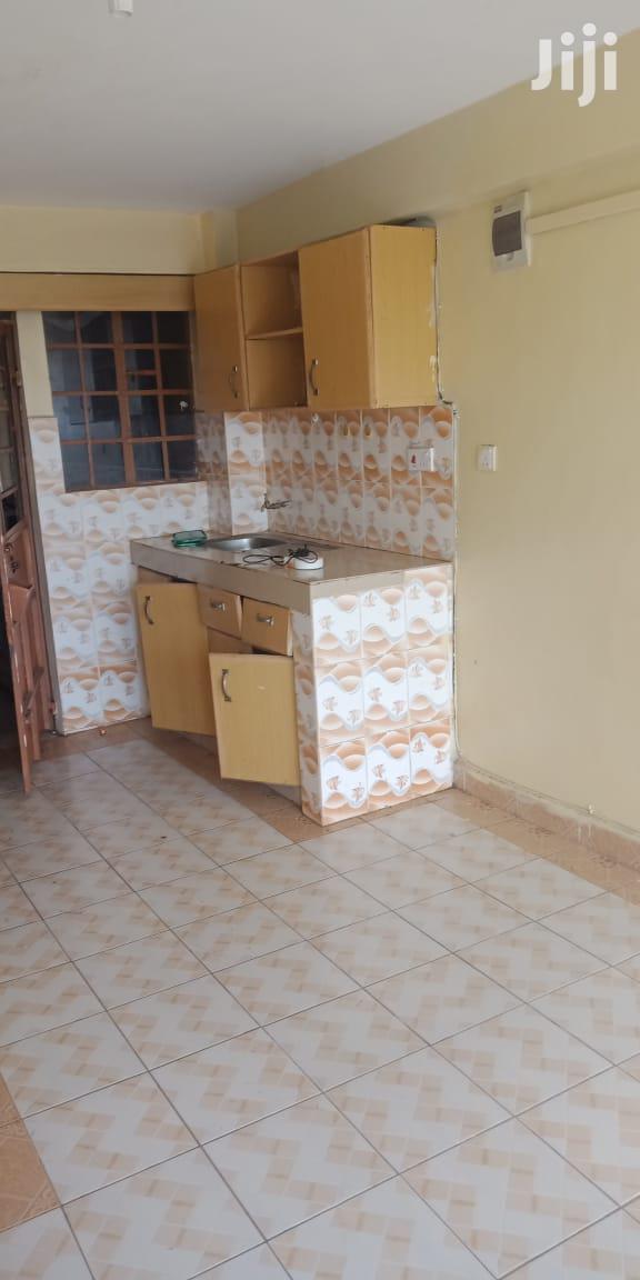 Bedsitter South B - thumbnail 2