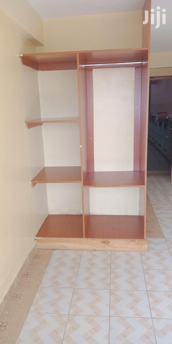 Bedsitter South B - thumbnail 3