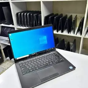 Laptop Dell Latitude 5300 8GB Intel Core I5 SSD 256GB