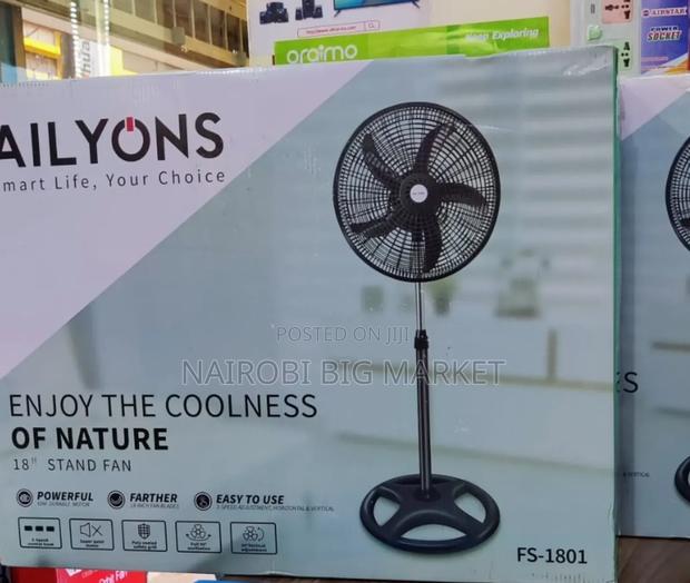 Standing Fan Size 18 Black - main view