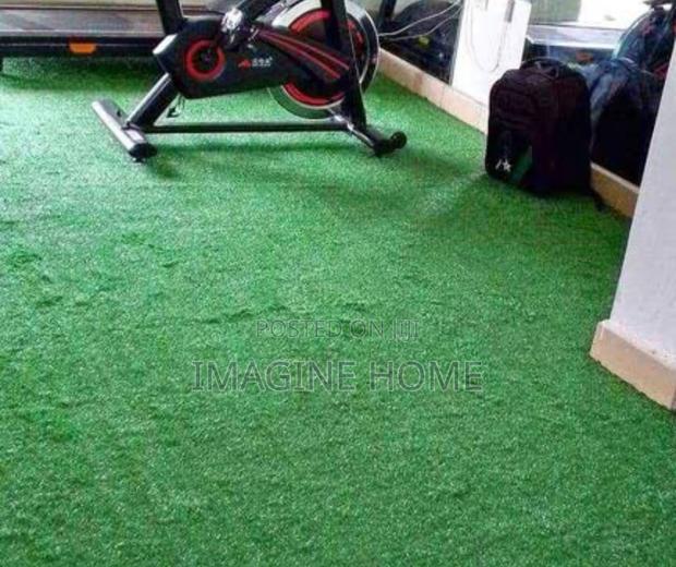 Pool Space With Green Grass Carpet Floor Decor - main view
