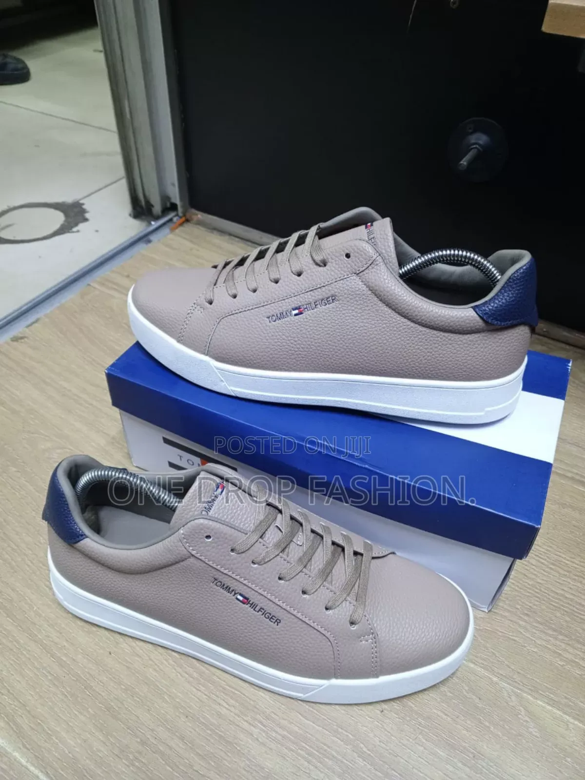 Tomy Hilfiger