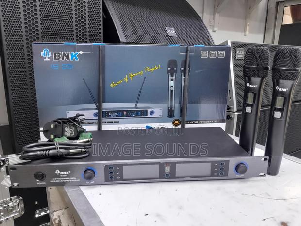 UHF Two Channel Wireless Microphone (Bnk Is25) - main view