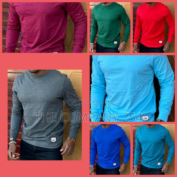 Quality Plain Longsleeve Round Neck Plain Sweat Shirt - main view
