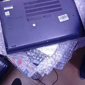 Laptop Lenovo ThinkPad X380 Yoga 8GB Intel Core I5 SSD 256GB