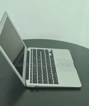 Laptop Apple MacBook Air 2011 4GB Intel Core I5 SSD 128GB