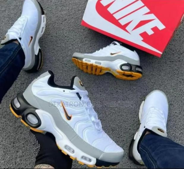 Nike TN Sneakers - thumbnail 2