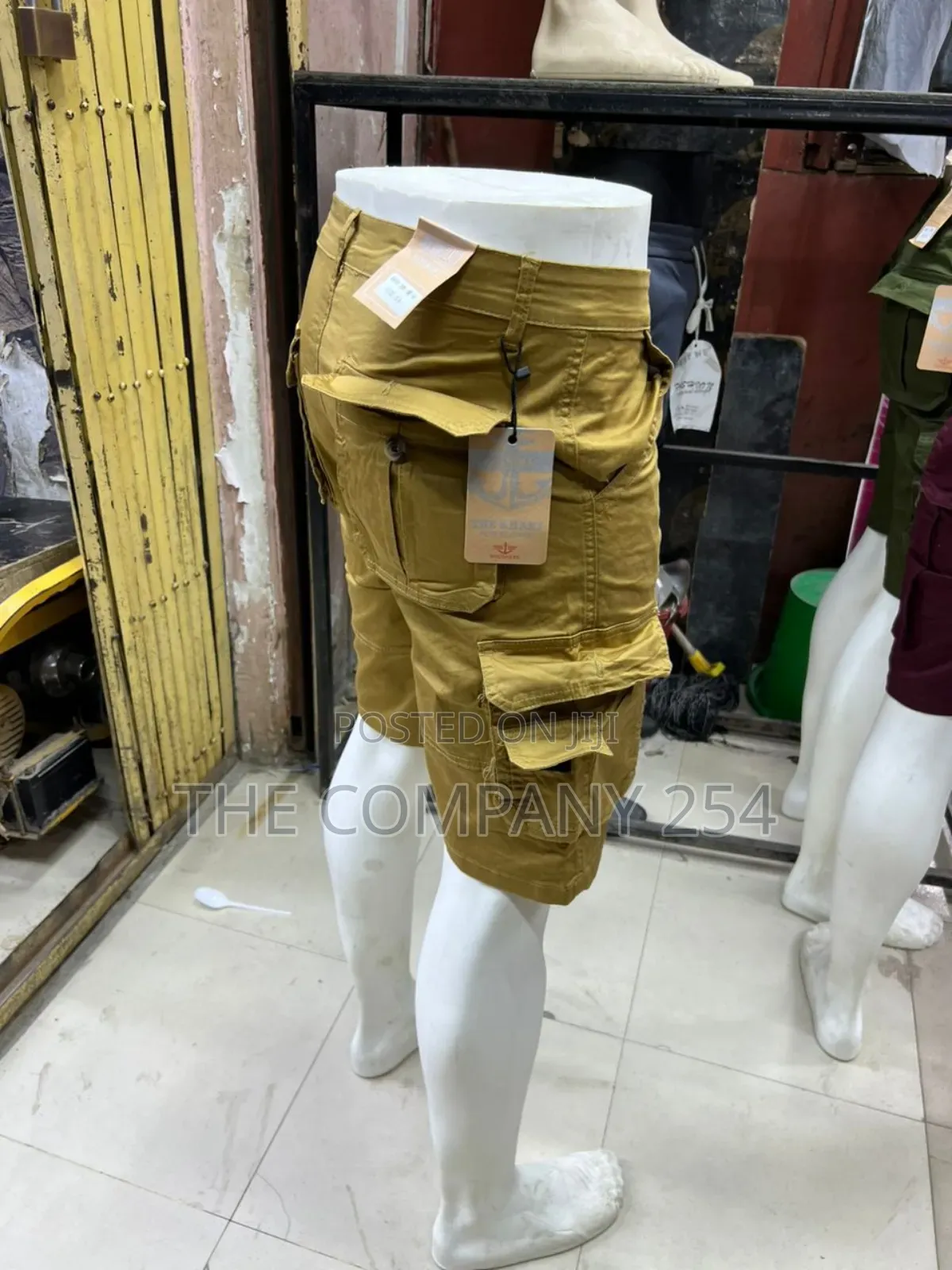 Designer Quality Men's Hard Cargo Klaki Side Pockets Short