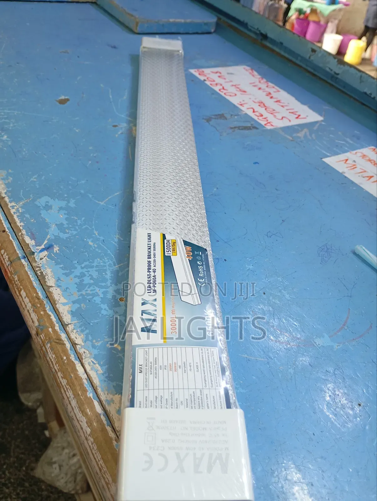 LED Triproof Vapor Tight Warehouse Fixture Light