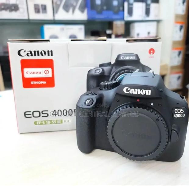 Canon EOS 4000D 18-55mm Lens - main view